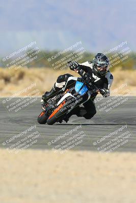 media/Jan-18-2024-Racers Edge (Thu) [[008952c709]]/B Group/Session 2 (Turn 16)/